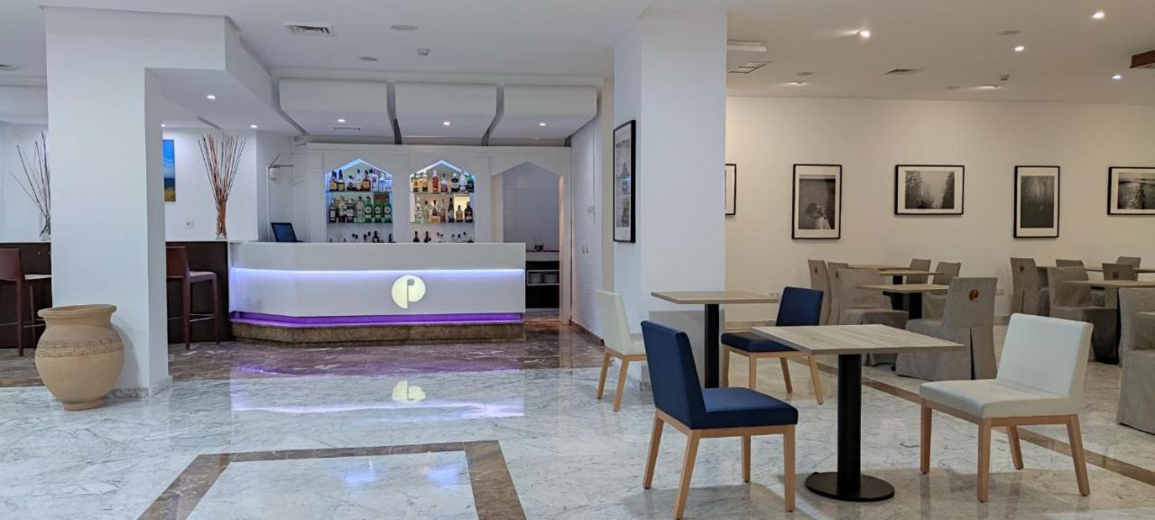 Hotel Pasarela 4*