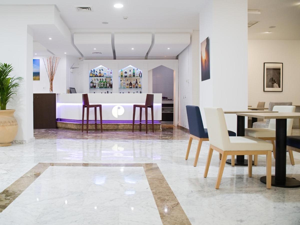 Hotel Pasarela 4*