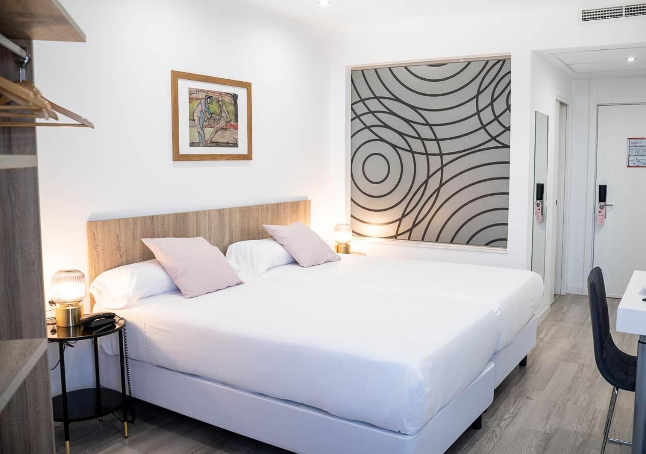 Pasarela Hotel 4*