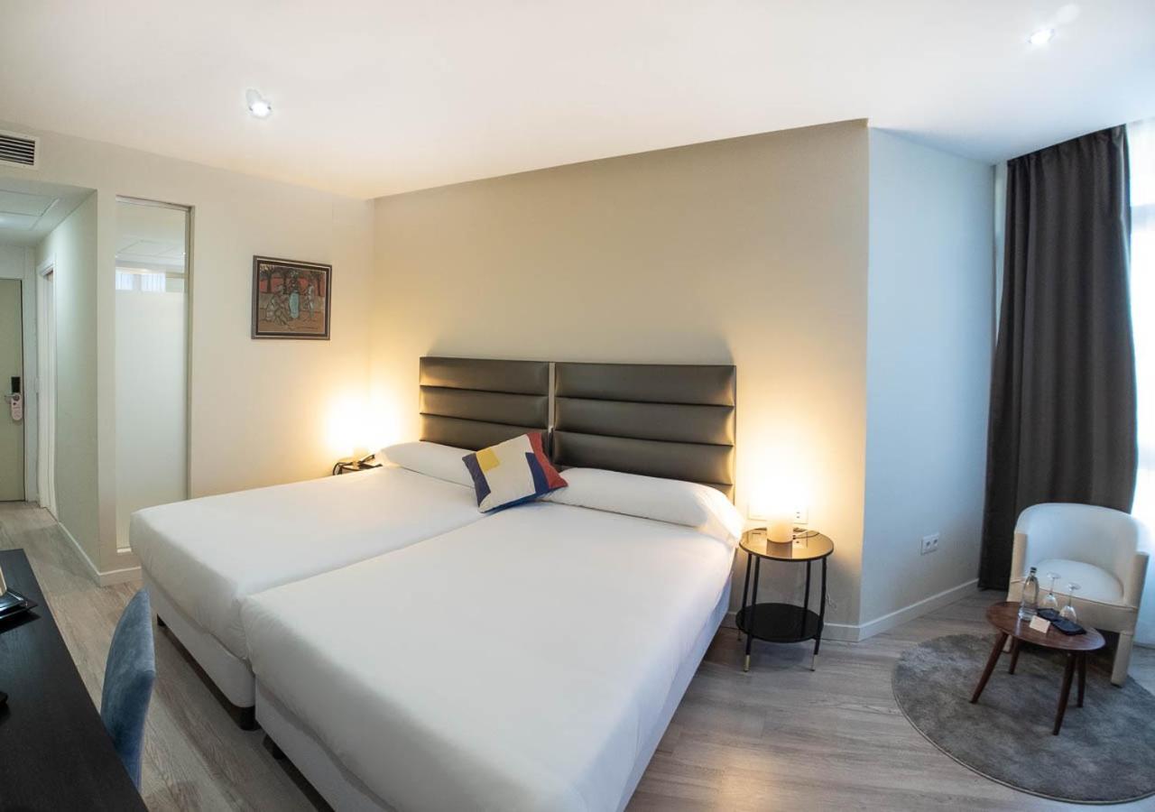 Hotel Pasarela 4*