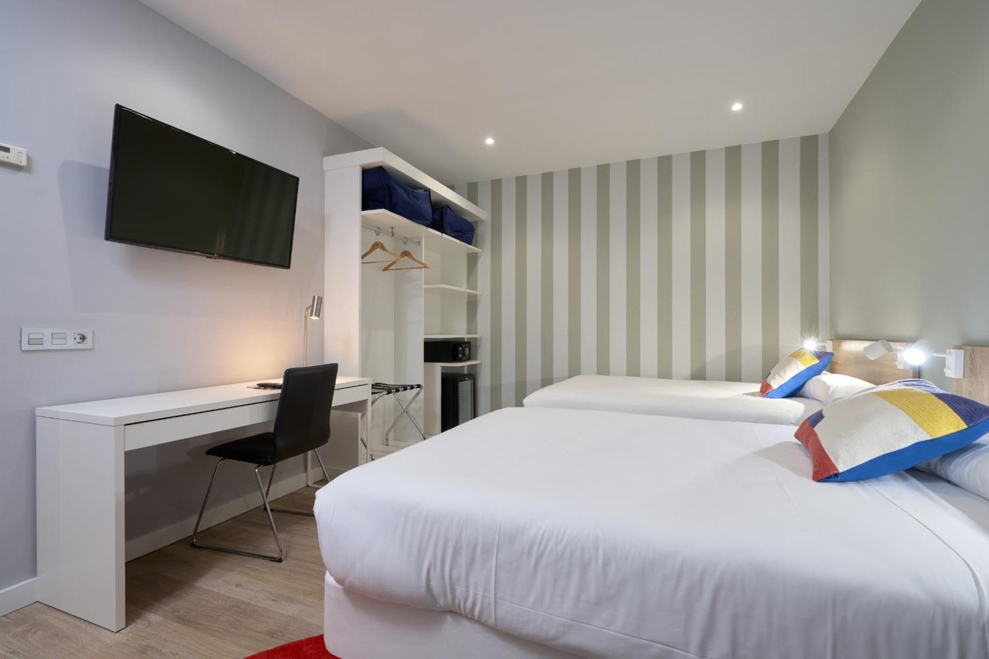 Hotel Pasarela 4*